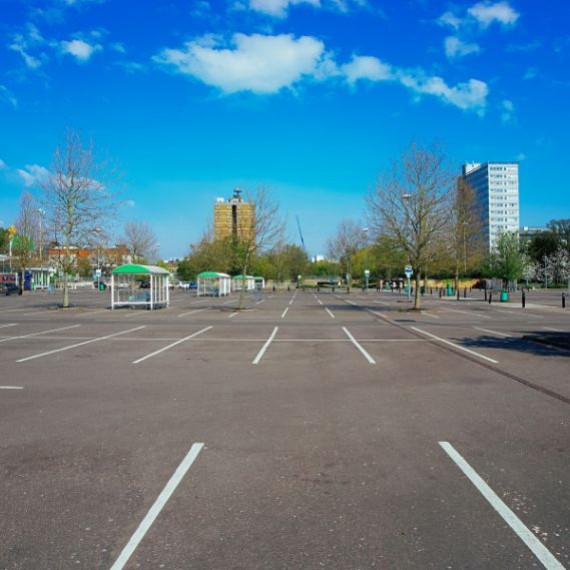 Création d’un parking et autorisation d’urbanisme : le guide réglementaire